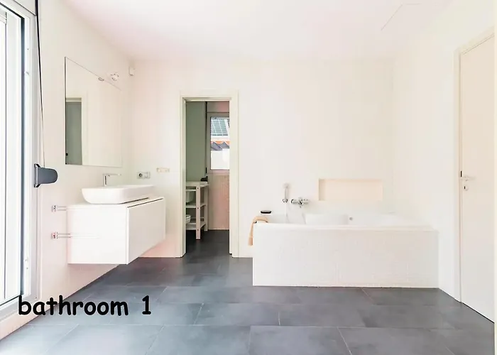 Collection Madronal - Heated Pool Bbq Xbox Адехе